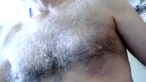 Snapshot of woodiesays chatting on 04.08.26 WoodieSays online show from 04.08.26