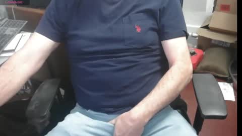 Snapshot of woodworker6473 chatting on 02.28.25 woodworker6473 online show from 02.28.25