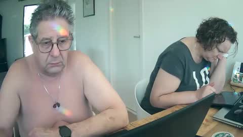 woodwurm and Snoeske online show from 03.05.25