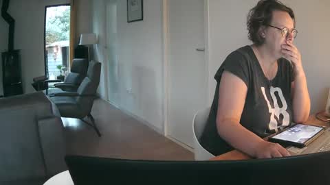 woodwurm and Snoeske online show from 03.07.25