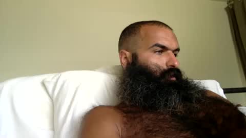 woof_wolf37 online show from 09.18.25