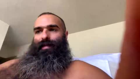 woof_wolf37 online show from 11.10.25