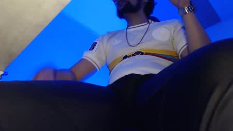 Woondeer online show from 12.15.25