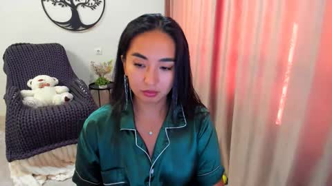 dudetta Kim online show from 09.09.25