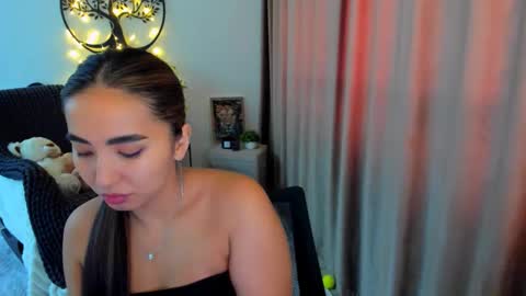 dudetta Kim online show from 02.25.26