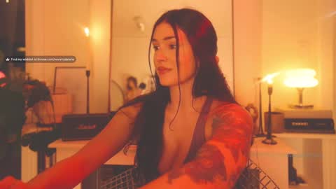 Snapshot of worshipbrielle chatting on 03.01.25 Brielle online show from 03.01.25