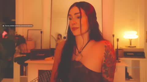 Snapshot of worshipbrielle chatting on 03.07.25 Brielle online show from 03.07.25