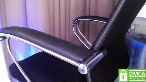 Snapshot of wow_david chatting on 11.08.25 David online show from 11.08.25