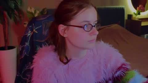 Rebecy online show from 11.11.25