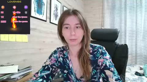 Snapshot of wow_porno_ chatting on 07.19.26 Anna online show from 07.19.26