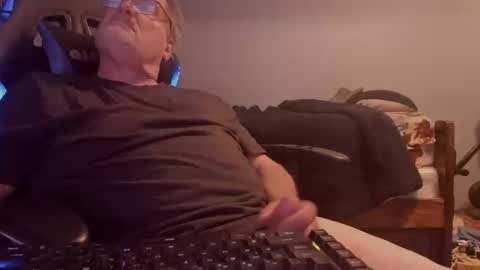 wowsers2022 online show from 10.13.25