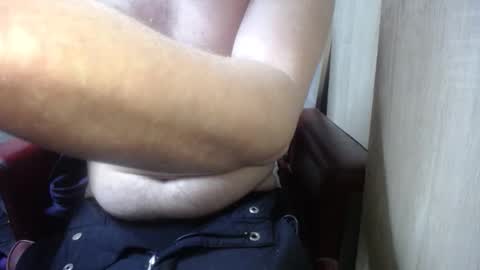 Snapshot of wrix chatting on 02.01.26 wrix online show from 02.01.26