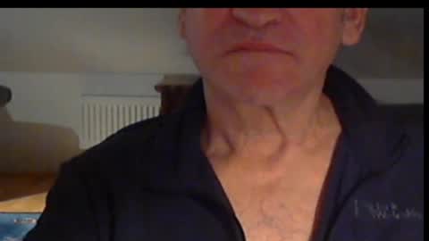 Snapshot of wuki123 chatting on 02.21.25 Wuki online show from 02.21.25