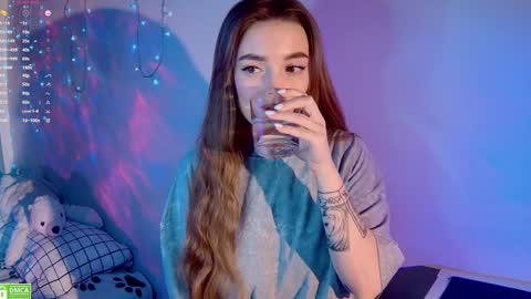 Snapshot of wxiuixw chatting on 12.07.24 Sonya online show from 12.07.24