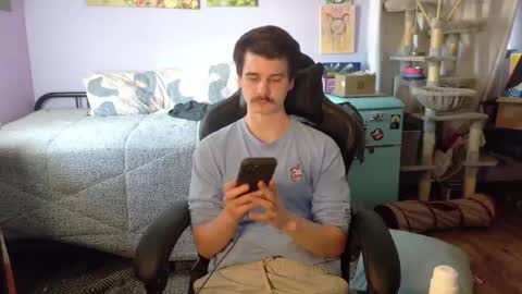 Snapshot of wyattfans_ chatting on 11.14.25 Wyatt online show from 11.14.25