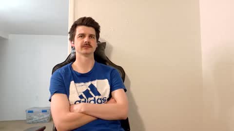 Wyatt online show from 04.05.26