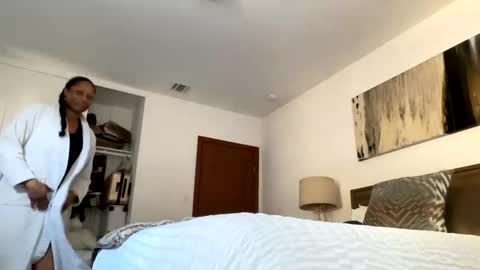 Snapshot of wynterheat chatting on 12.06.24 Wynter Heat online show from 12.06.24