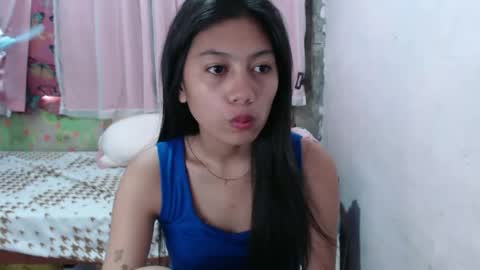 Snapshot of x_lexi_x chatting on 03.10.25 x_lexi_x online show from 03.10.25