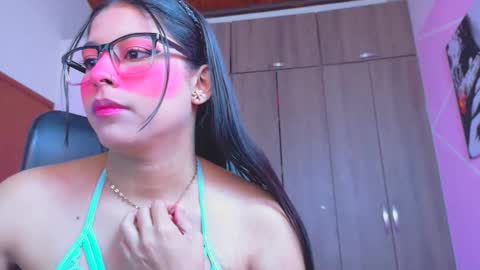 XALLYSONX online show from 06.09.26