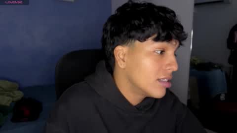 Snapshot of xander_bonnet1 chatting on 10.10.25 Xander bonnet online show from 10.10.25