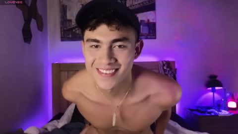Snapshot of xander_card chatting on 06.26.26 Xander Cardona online show from 06.26.26