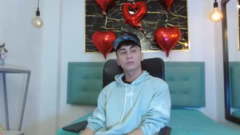 xandergrey8 online show from 02.21.26