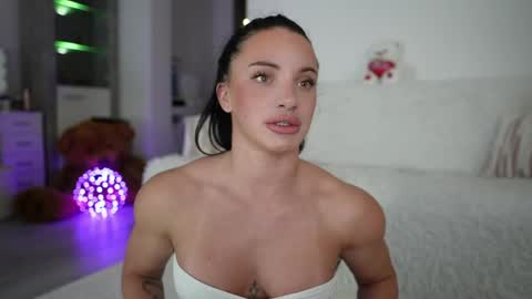 Snapshot of xandrabae chatting on 05.06.26 Alexandra online show from 05.06.26