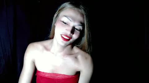 Snapshot of xangel_redx chatting on 06.19.26 ANGEL online show from 06.19.26