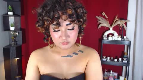 Nira   NOT INTO CHEAP GUYS  online show from 10.15.25