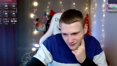 Snapshot of xavier_night81 chatting on 10.05.25 xavier_night81 online show from 10.05.25