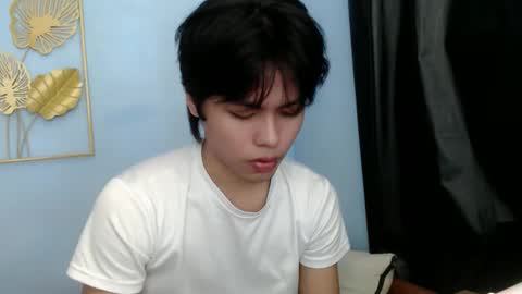 xcharls08 online show from 05.30.26