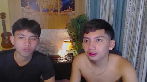 Snapshot of xcigbatecum chatting on 09.15.25 Charlie online show from 09.15.25