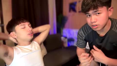 Snapshot of xcigbatecum chatting on 10.29.25 Charlie online show from 10.29.25