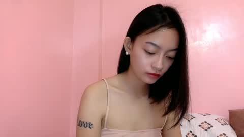 Sachi Cy online show from 01.08.25