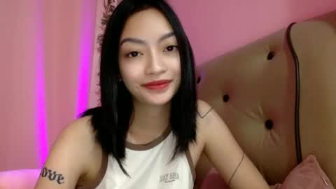 Sachi Cy online show from 01.25.25