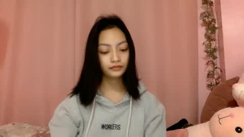 Sachi Cy online show from 02.09.25