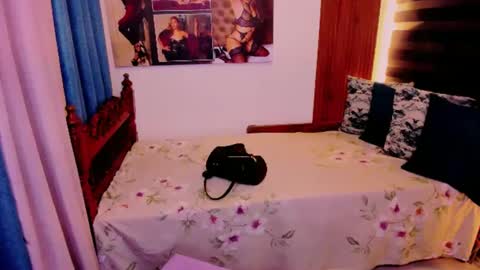 XDirtymistressX online show from 02.19.25