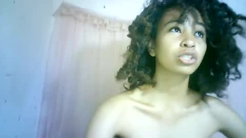 xenna610827 online show from 01.30.25