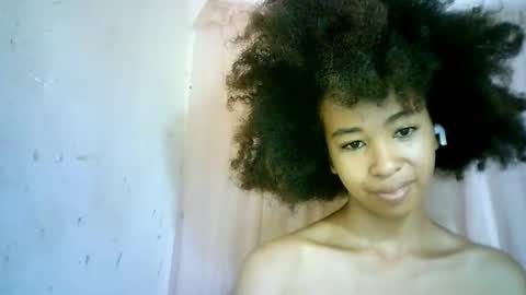 xenna610827 online show from 02.13.25