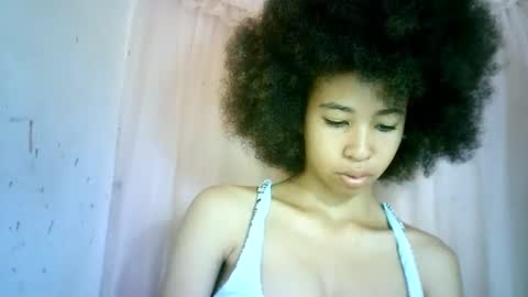 xenna610827 online show from 02.26.25