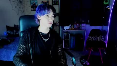 Snapshot of xerotwo7 chatting on 07.17.26 xerotwo online show from 07.17.26