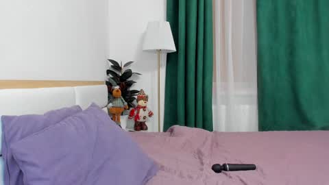 xf33tx online show from 12.31.24