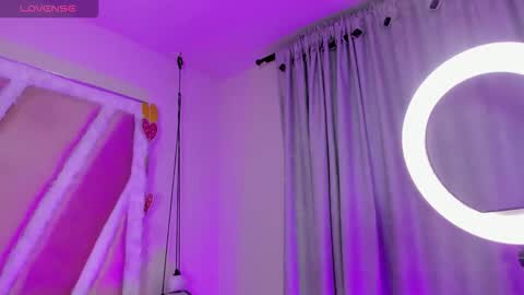 hinata  online show from 02.26.26