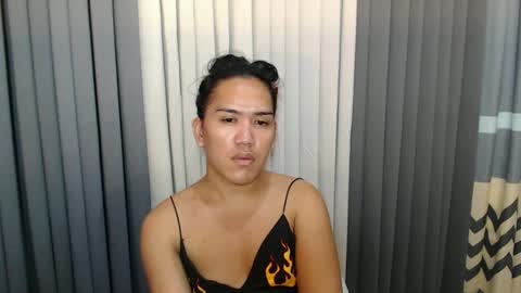 GWEN THOMPSON .......   online show from 02.08.25