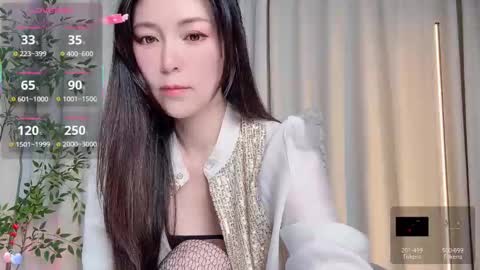 XI online show from 11.11.25