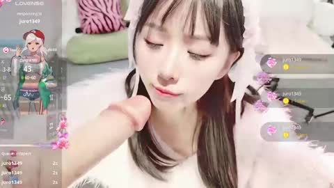 Snapshot of xiaoyu_ko chatting on 12.15.24 xiaoyu ko online show from 12.15.24