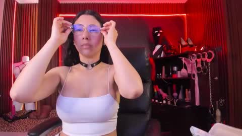 XiaQueen   I M online show from 09.17.25