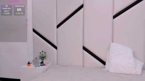 ximenacosta online show from 10.26.25