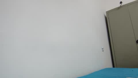 xineeddine online show from 11.18.25