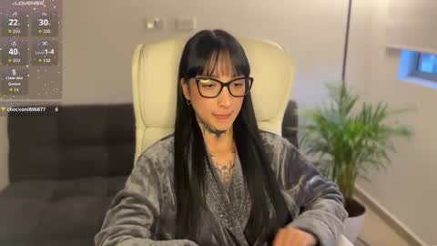 Snapshot of xisisxx chatting on 10.08.25 xisisxx online show from 10.08.25